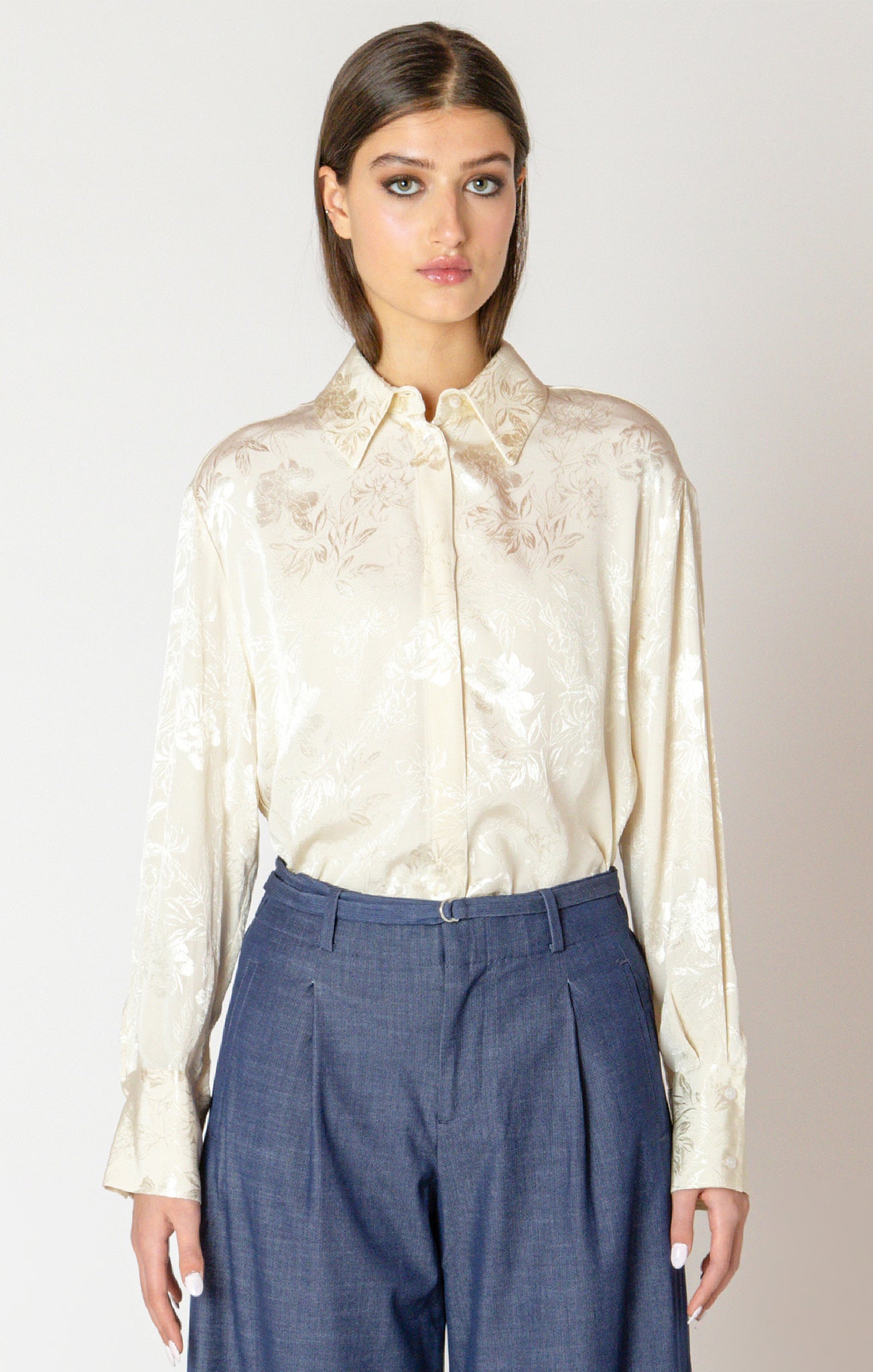 TIFFNY FLORAL JACQUARD BLOUSE