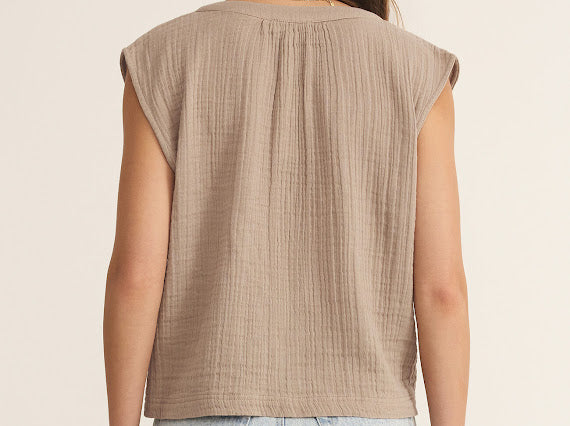CLIFFSIDE V-NECK AIRY TOP- iced coffee
