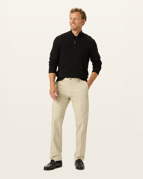 Signature Khaki - Straight Fit