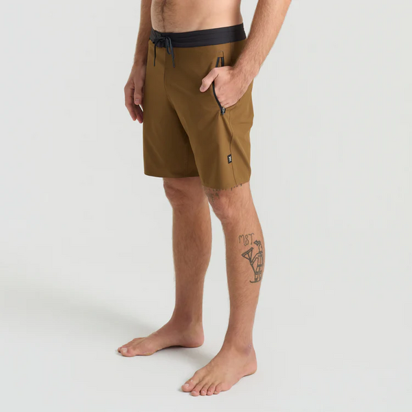 Venture Hybrid Trunks