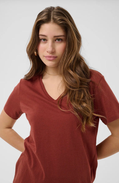 NAIA T-SHIRT - Brandy Snifter