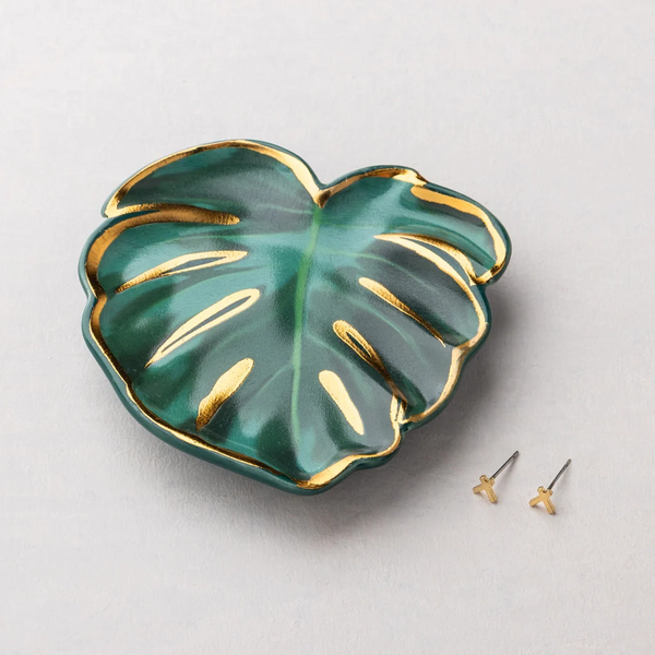 Jewelry Dish and Stud Set