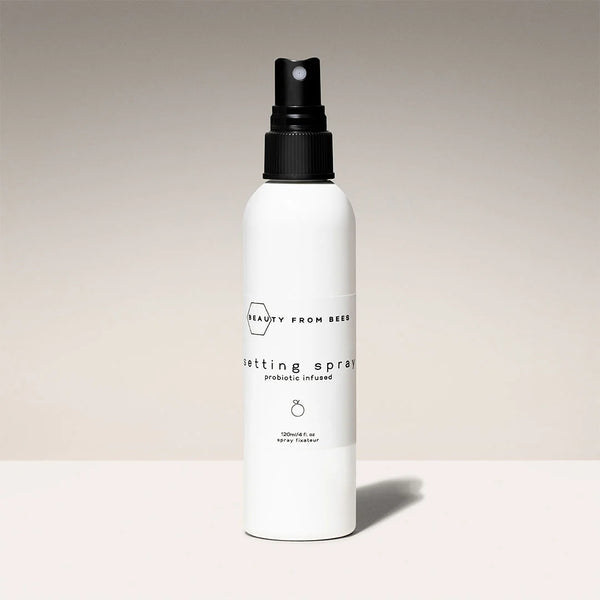 NATURAL. NOT NATURAL-ISH.
Setting Spray