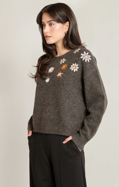 Kirsten EMBROIDERED FLOWER SWEATER