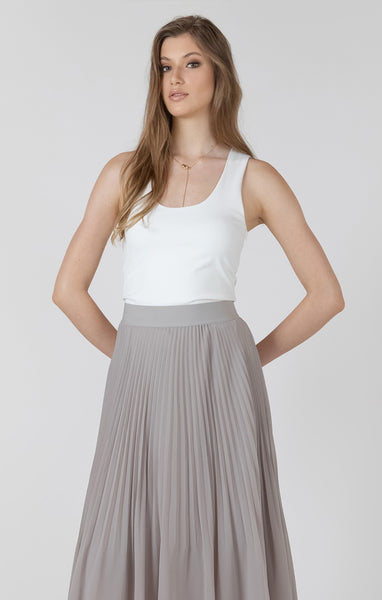 Scoop Neck Tank- white