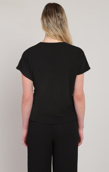 KNOCKOUT TEXTURED KNOT TOP
