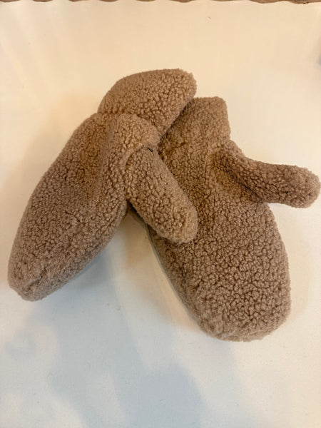 Teddy Mittens