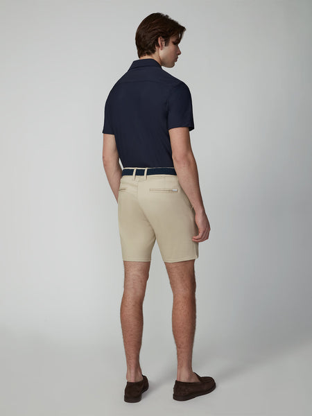 MEN'S CHINO SIGNATURE SHORT 8"