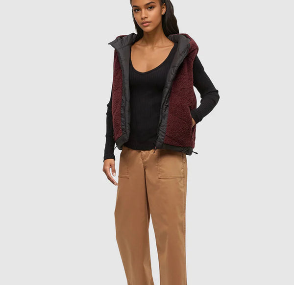 Collins Vest- Deep Burgundy Meteorite Black