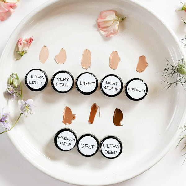NATURAL. NOT NATURAL-ISH.
Concealer
