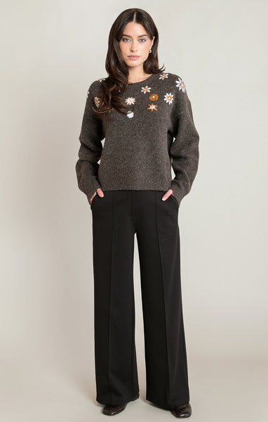 Kirsten EMBROIDERED FLOWER SWEATER