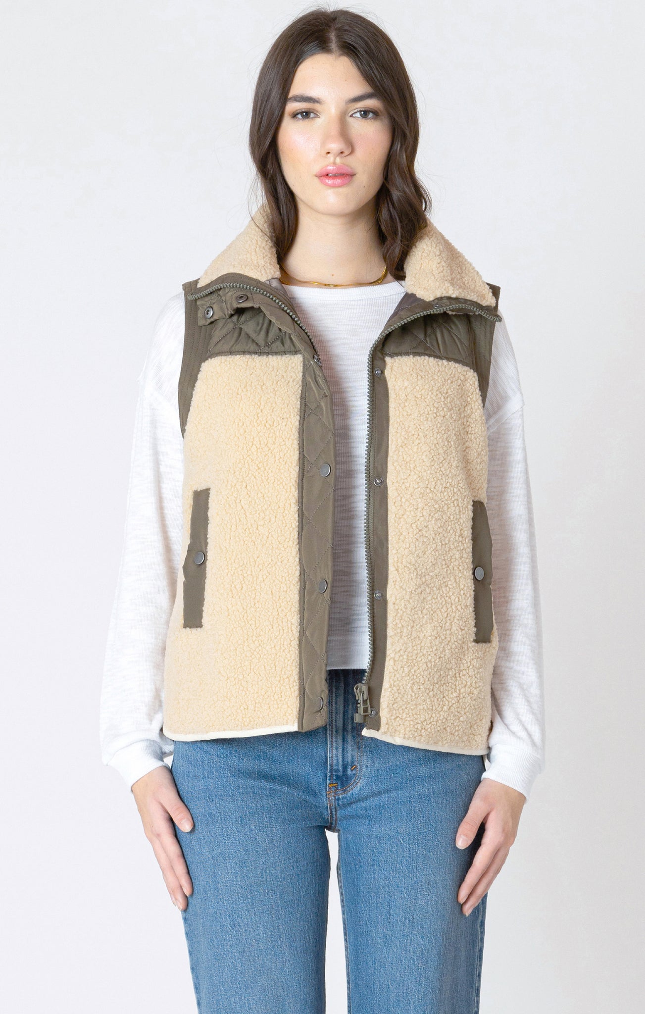 MEDLEY MIXED FABRIC VEST