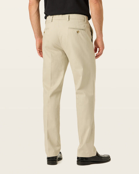 Signature Khaki - Straight Fit