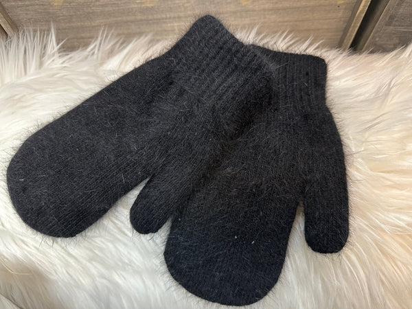 SOLID PLUSH MITTENS