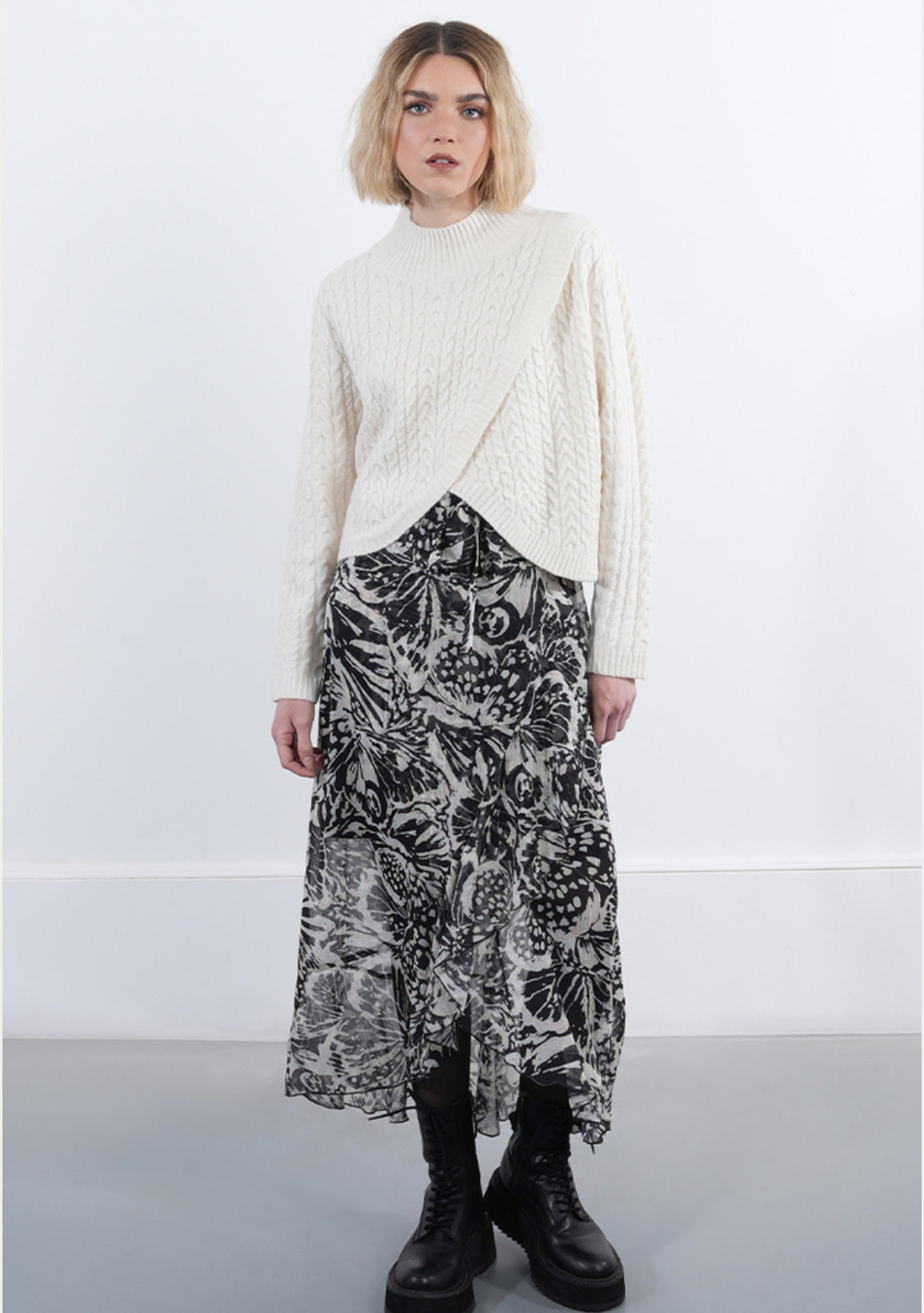 Ellie Sweater - Ecru