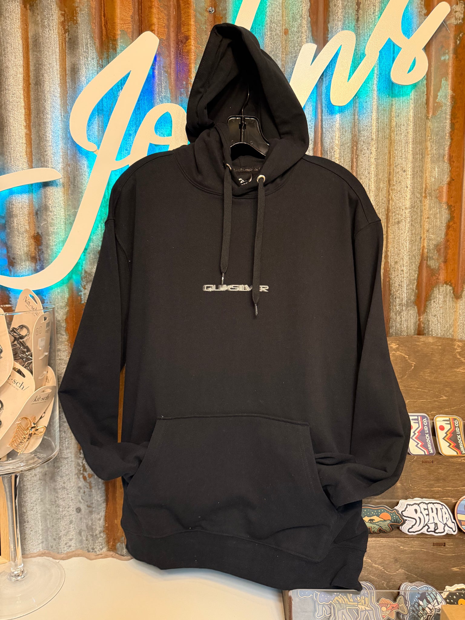 GRAPHIC HOODIE - blk