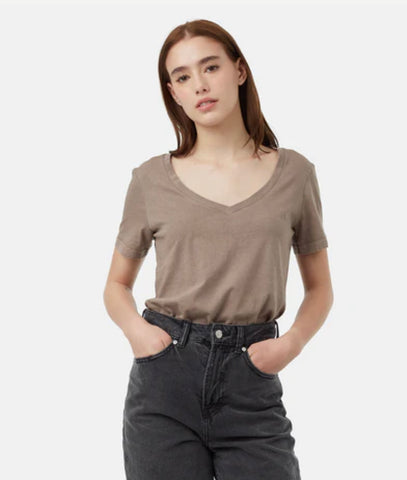 Regenerative Cotton V-Neck T-Shirt- Falcon