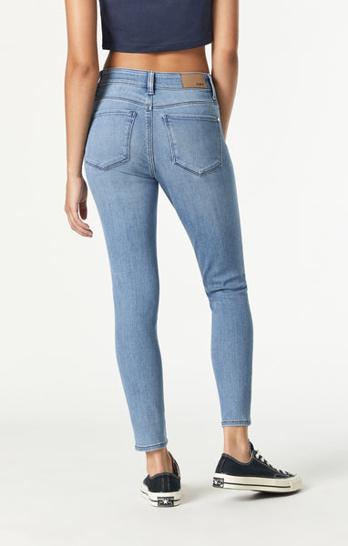 Tess Skinny In Light Used Supersoft Chic
